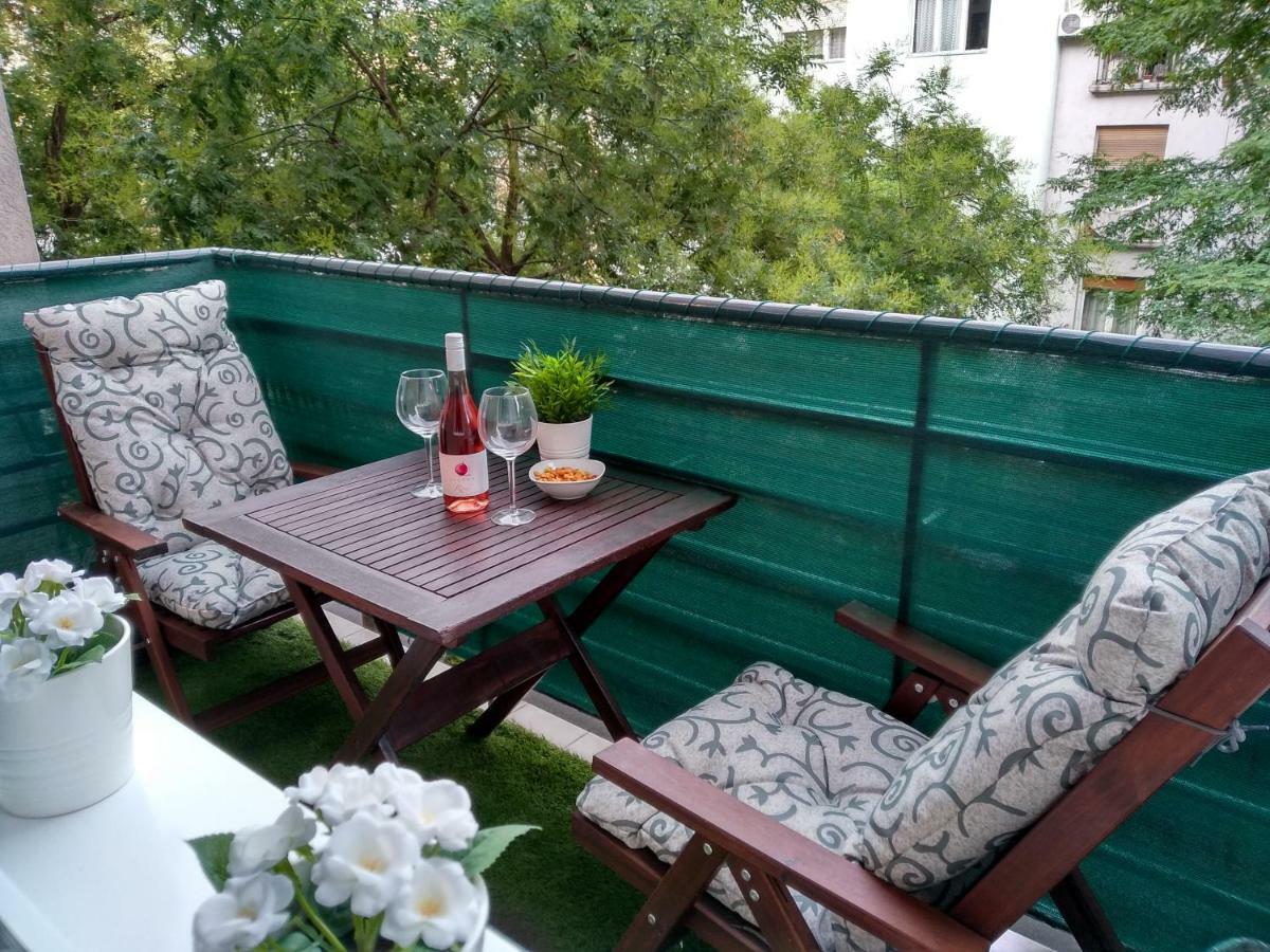 Pannónia Luxury Apartman with WIFI&Balcony Budapeste Exterior foto