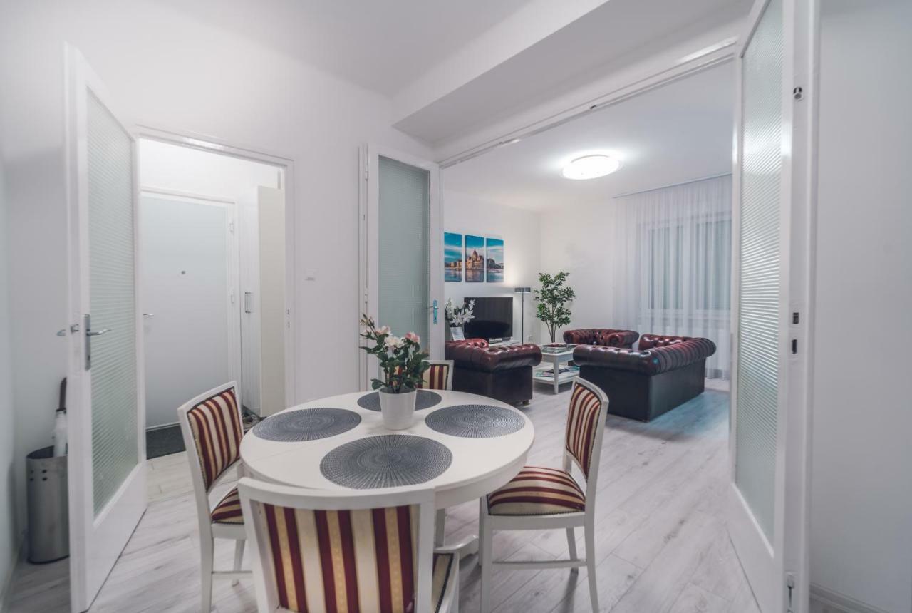 Pannónia Luxury Apartman with WIFI&Balcony Budapeste Exterior foto
